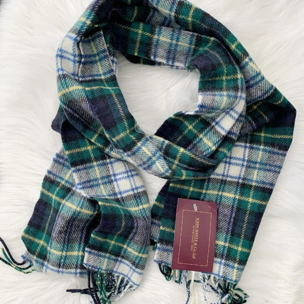 NWT John Hanly Ireland - Green plaid lambswool fringed scarf 100% Lambswool